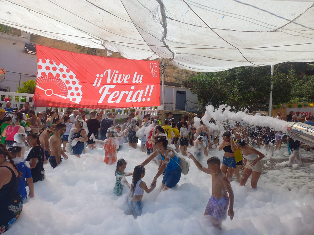 Fiesta de espuma en Málaga